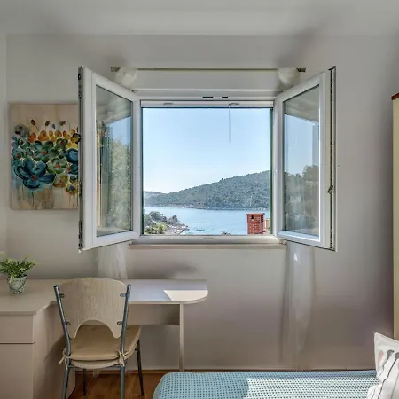 House Tender Near Trogir, Jacuzzi Villa *